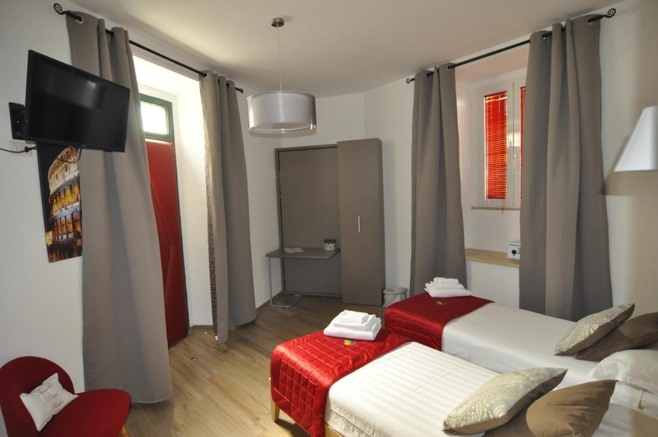 Flatinrome Trastevere Deluxe Rooms - Green Patio Bagian luar foto